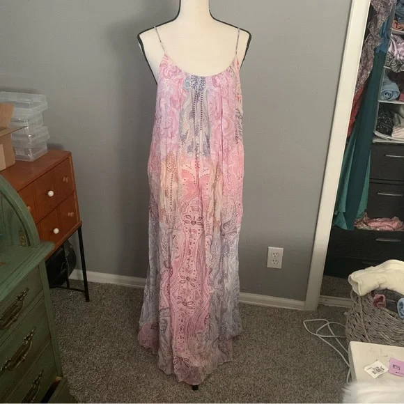 Charlie Jade Colrful Maxi Dress - Picture 2 of 6